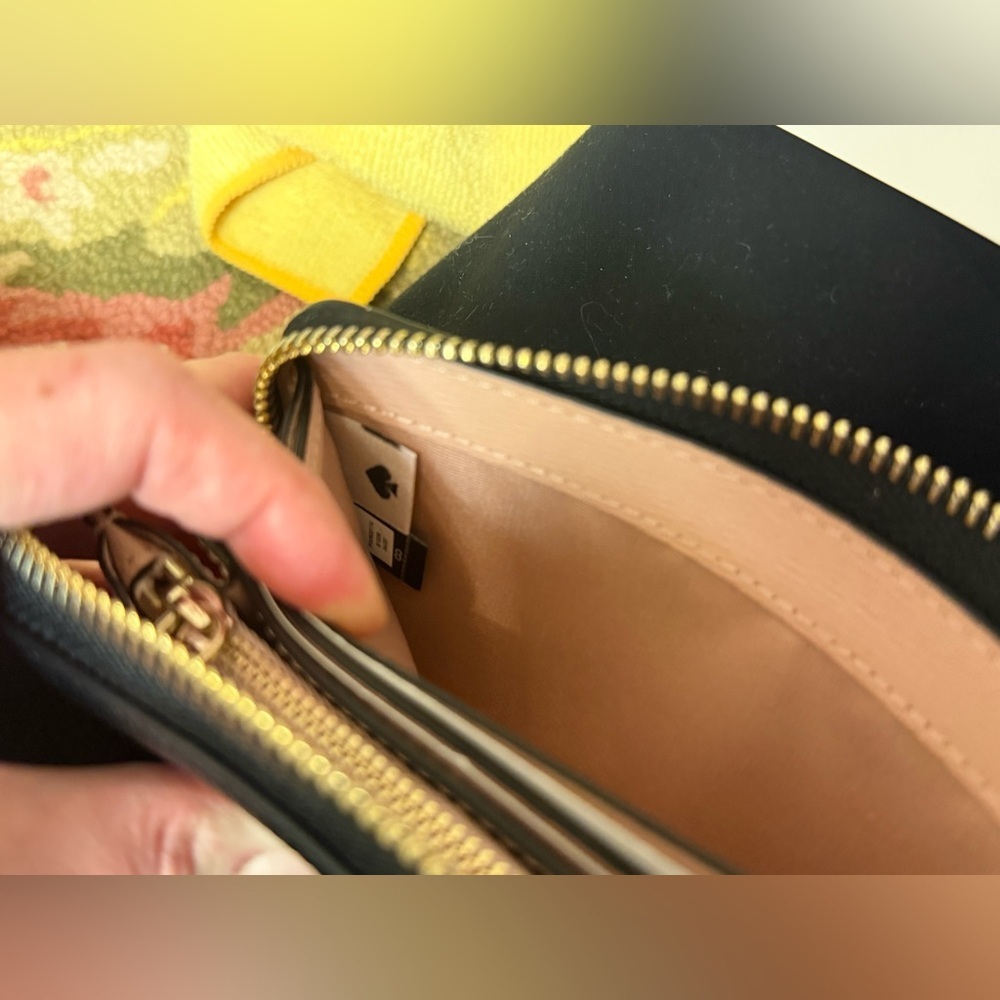 Kate Spade New York Large Black Leather Zip-Around Continental Clutch/Wallet - Picture 10 of 16